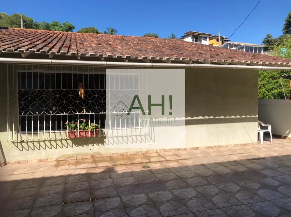 Casa, 5 quartos, 185 m² - Foto 2