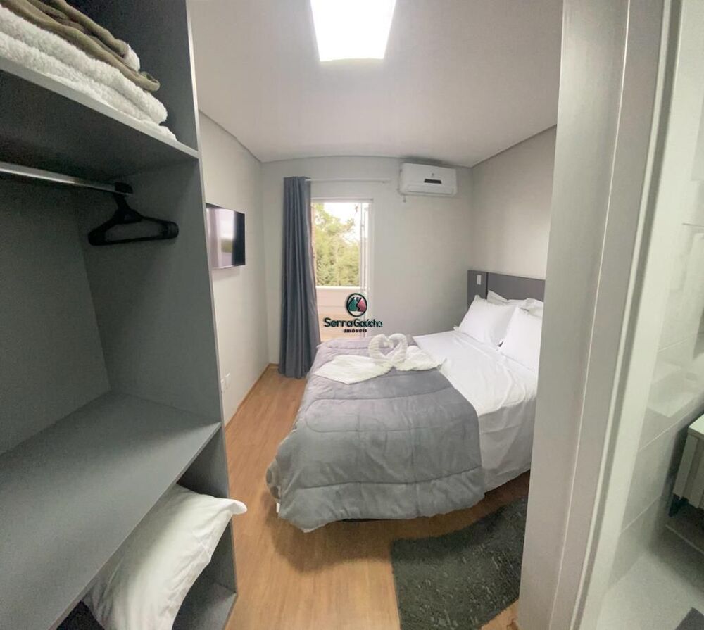 Casa à venda com 2 quartos, 80m² - Foto 2