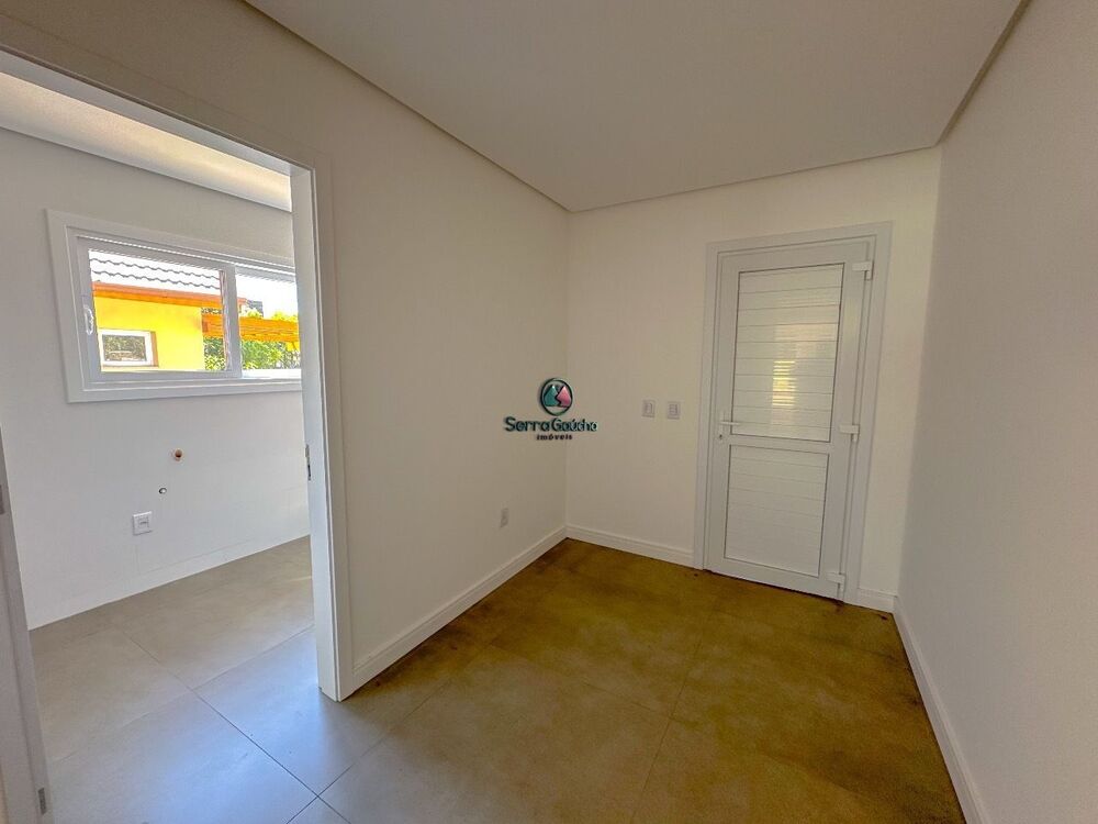 Casa, 4 quartos, 221 m² - Foto 2