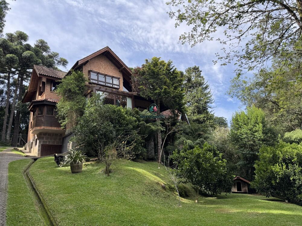 Casa, 4 quartos, 379 m² - Foto 1