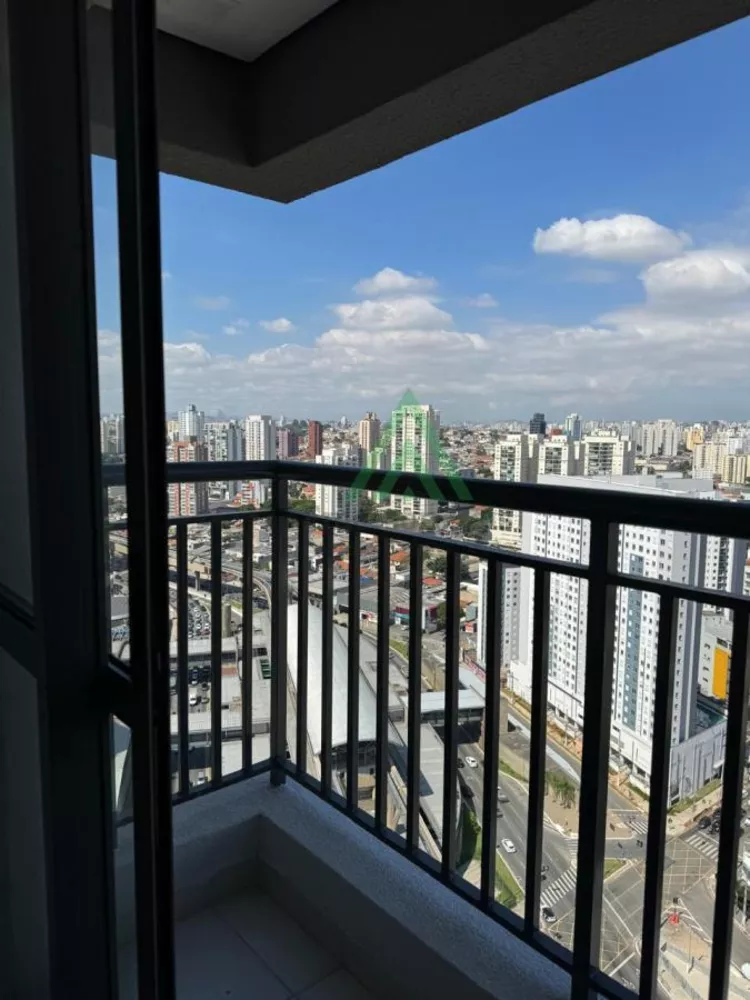 Apartamento à venda com 2 quartos, 43m² - Foto 2