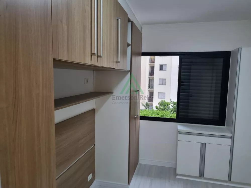 Apartamento à venda com 2 quartos, 65m² - Foto 2