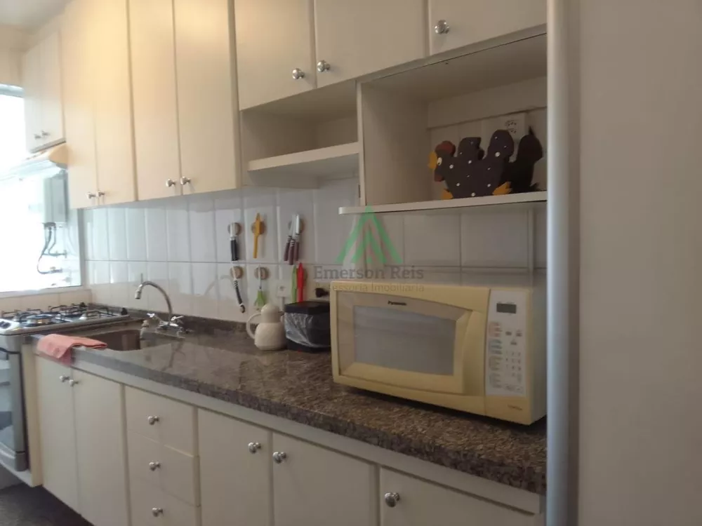 Apartamento à venda com 3 quartos, 105m² - Foto 12