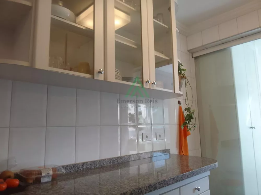 Apartamento à venda com 3 quartos, 105m² - Foto 9