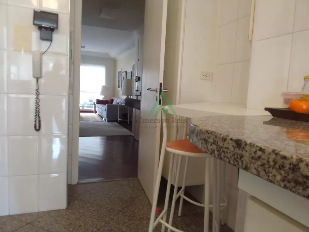 Apartamento à venda com 3 quartos, 105m² - Foto 11