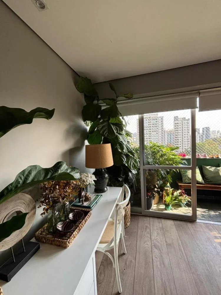 Apartamento à venda com 3 quartos, 150m² - Foto 4