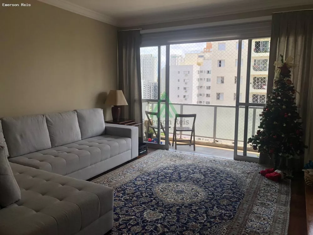 Casa à venda com 3 quartos, 145m² - Foto 1