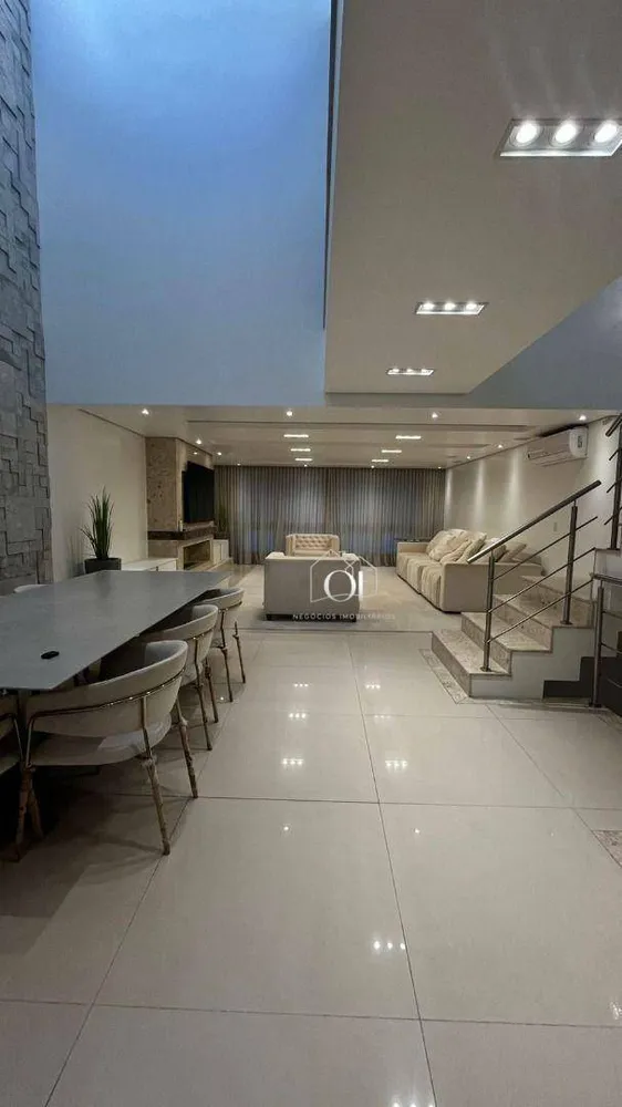 Casa, 3 quartos, 327 m² - Foto 6