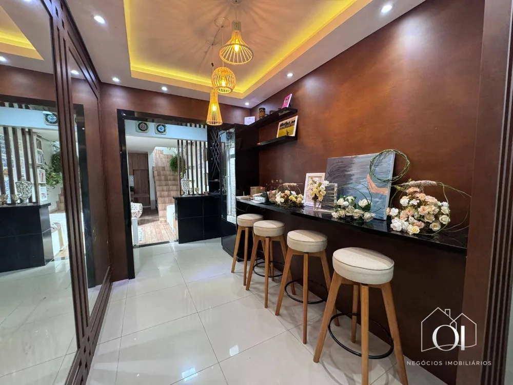 Casa, 4 quartos, 105 m² - Foto 1
