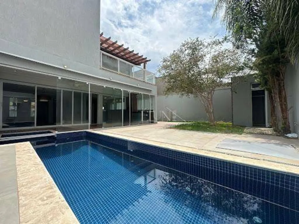 Casa, 3 quartos, 250 m² - Foto 3