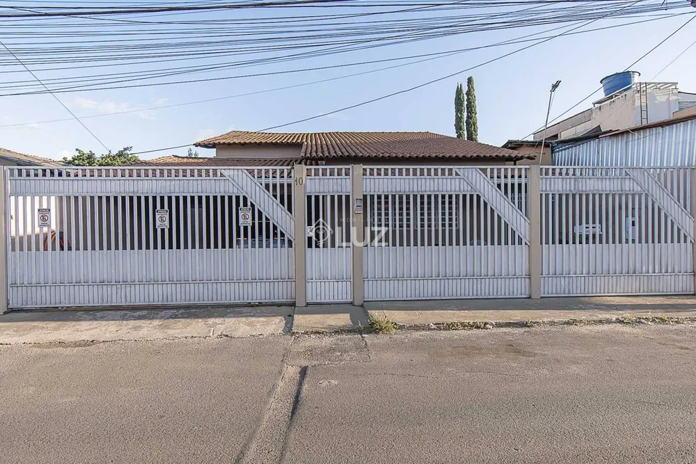 Casa, 5 quartos, 284 m² - Foto 5