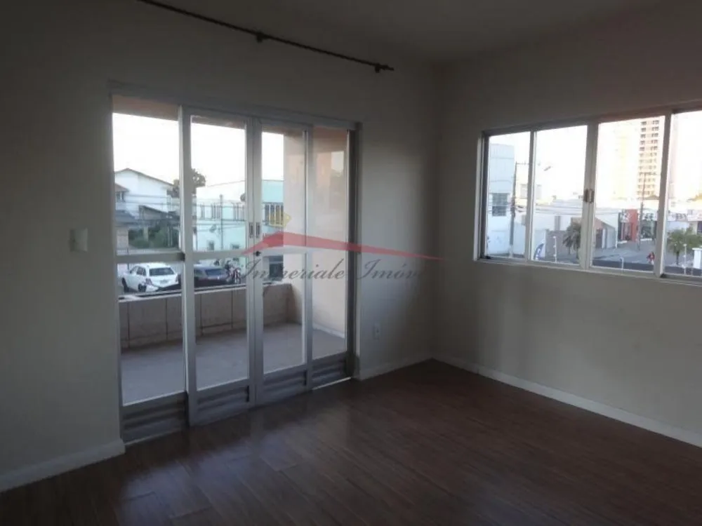 Casa, 5 quartos, 265 m² - Foto 8