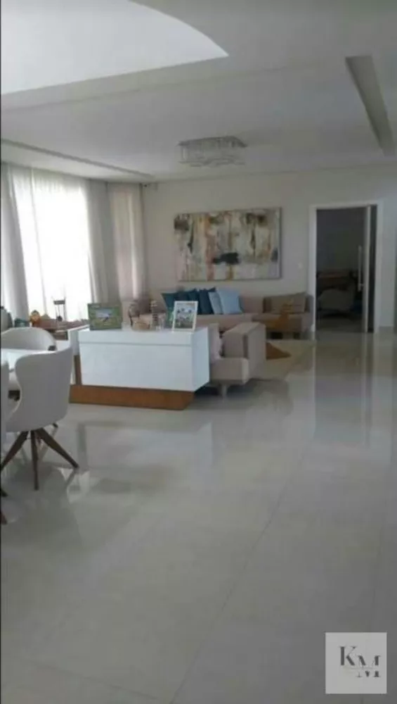 Casa de Condomínio à venda com 4 quartos, 636m² - Foto 5