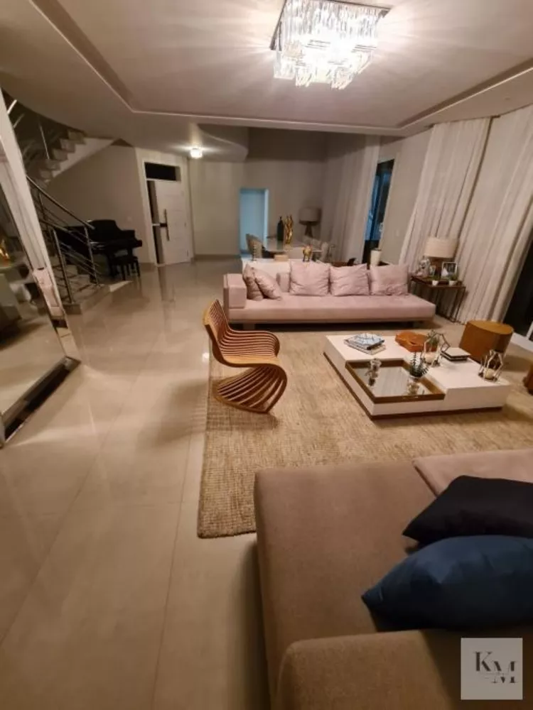 Casa de Condomínio à venda com 4 quartos, 636m² - Foto 3