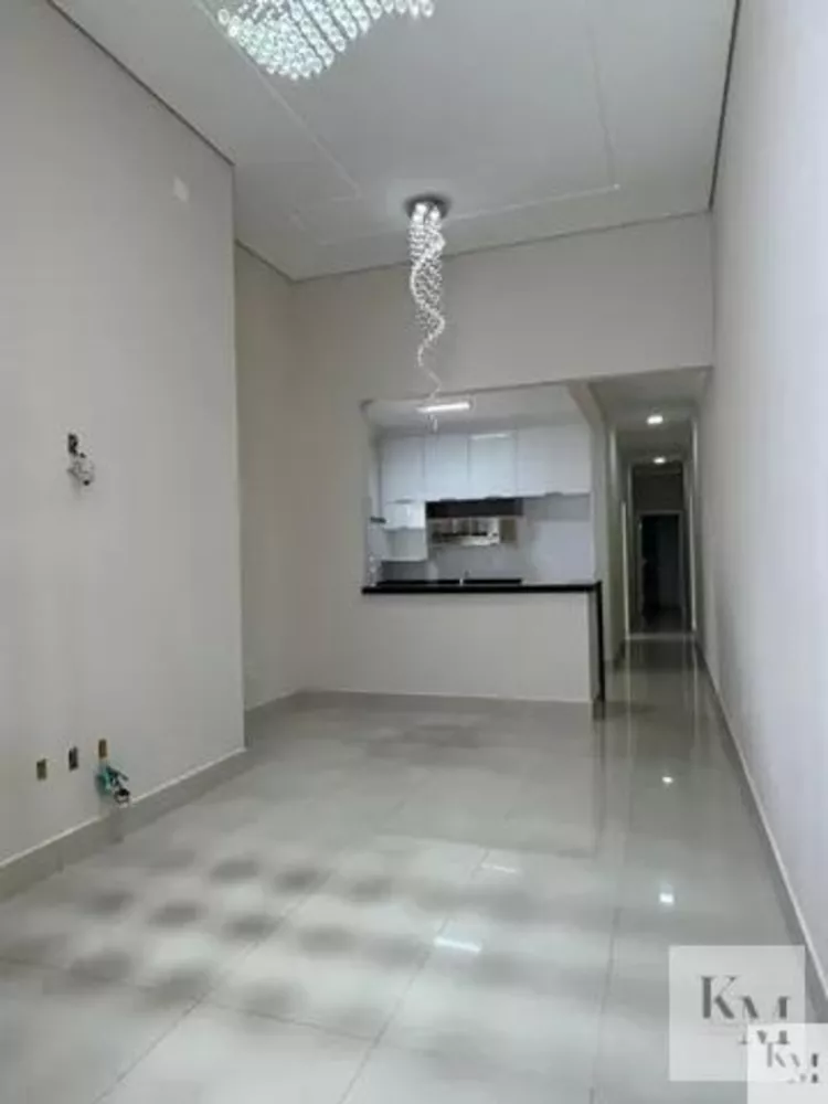 Casa de Condomínio à venda com 3 quartos, 250m² - Foto 4