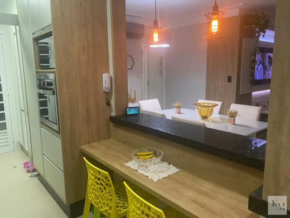 Apartamento à venda com 3 quartos, 98m² - Foto 7