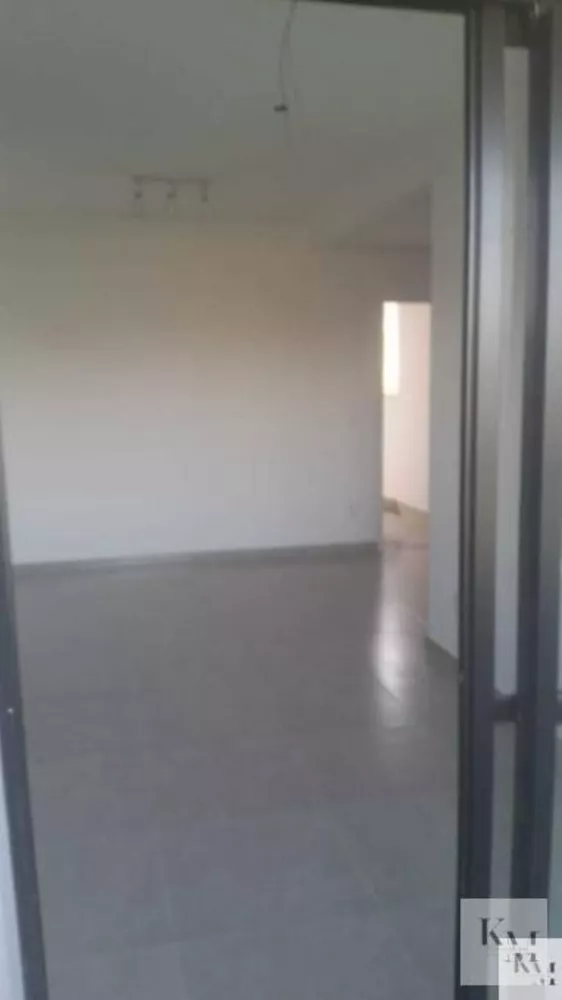 Apartamento à venda com 2 quartos, 64m² - Foto 4