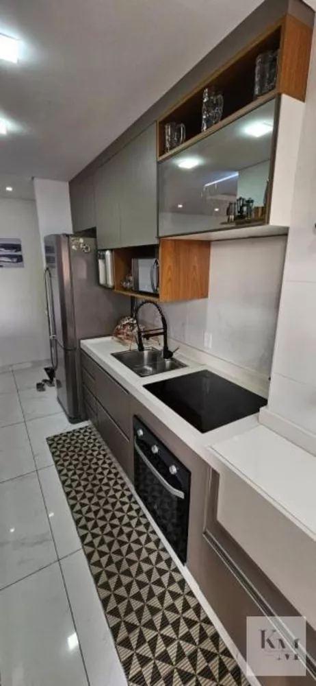 Apartamento à venda com 2 quartos, 63m² - Foto 4