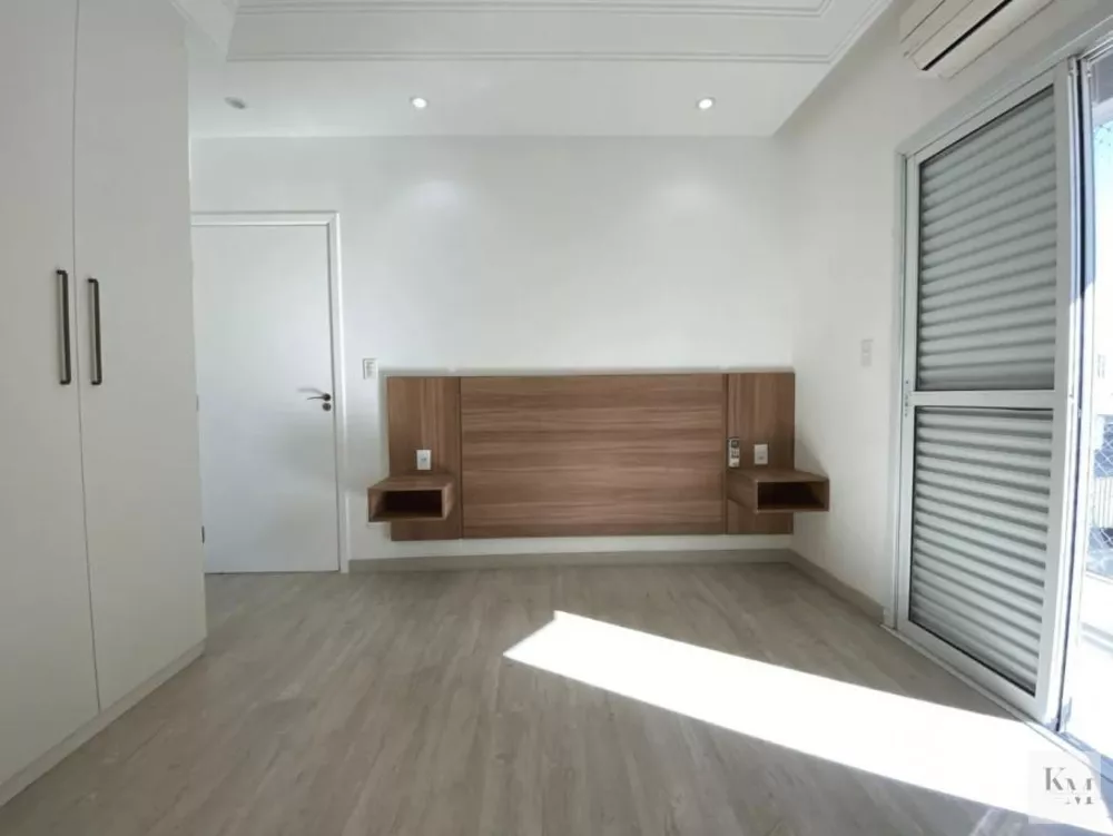 Apartamento à venda com 3 quartos, 95m² - Foto 10