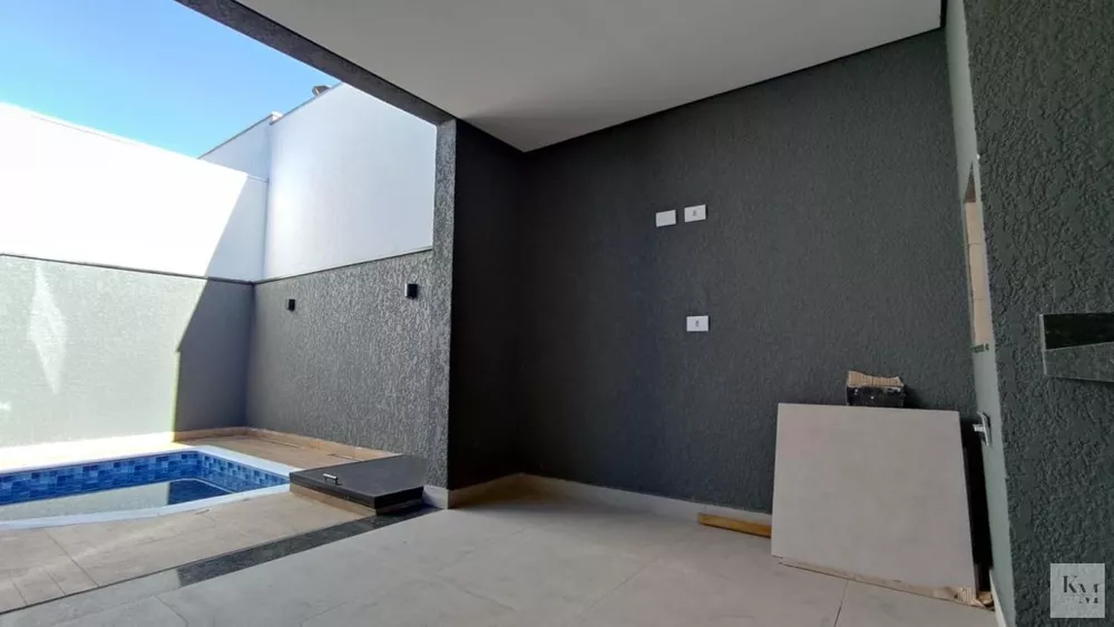 Casa de Condomínio à venda com 4 quartos, 225m² - Foto 3