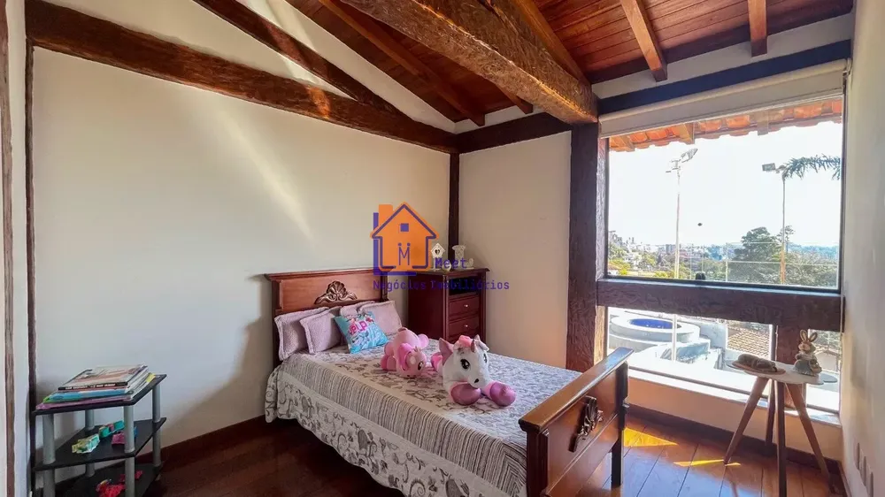 Casa, 4 quartos, 330 m² - Foto 4