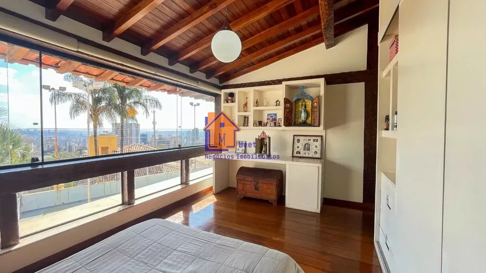 Casa, 4 quartos, 330 m² - Foto 2