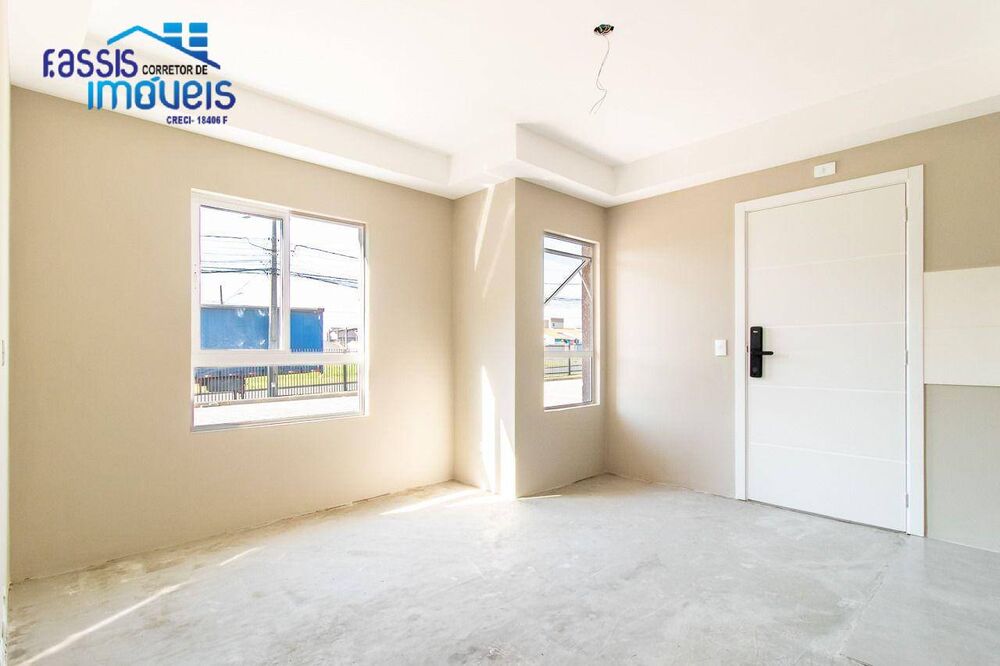 Apartamento à venda com 3 quartos, 50m² - Foto 2