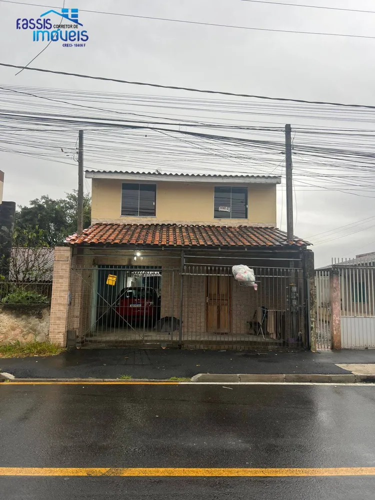 Casa, 6 quartos, 135 m² - Foto 1
