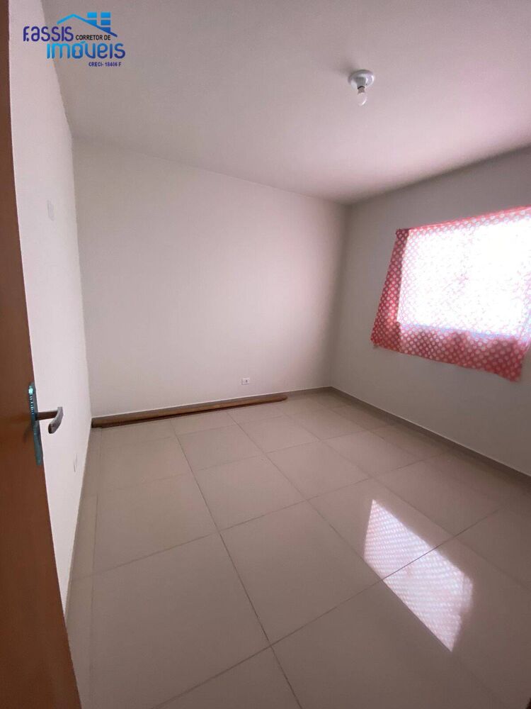 Casa à venda com 2 quartos, 78m² - Foto 7