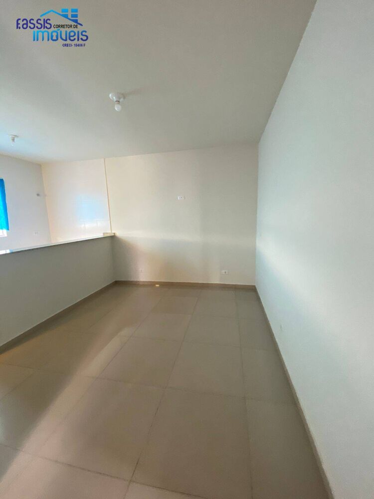 Casa à venda com 2 quartos, 78m² - Foto 5