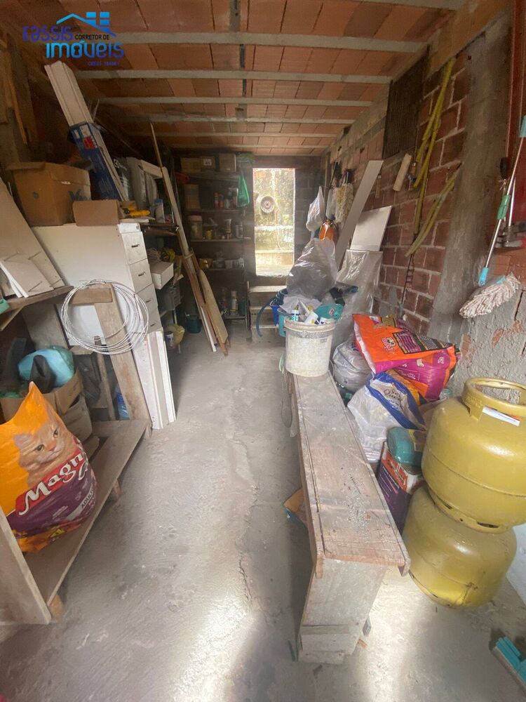 Casa à venda com 1 quarto, 360m² - Foto 12
