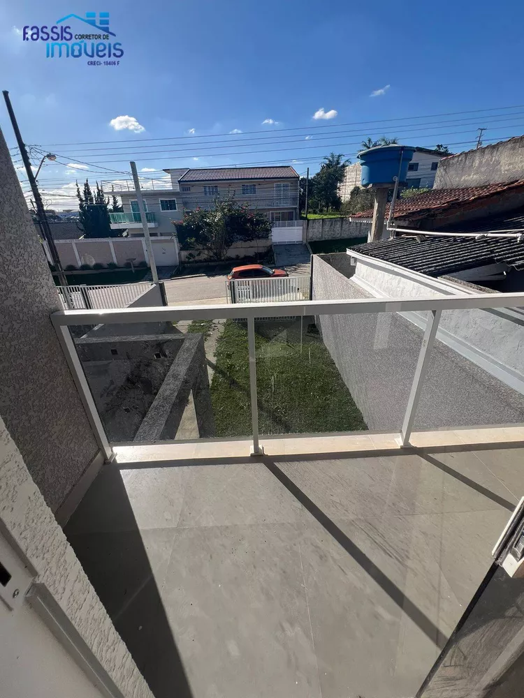 Sobrado à venda com 3 quartos, 102m² - Foto 4