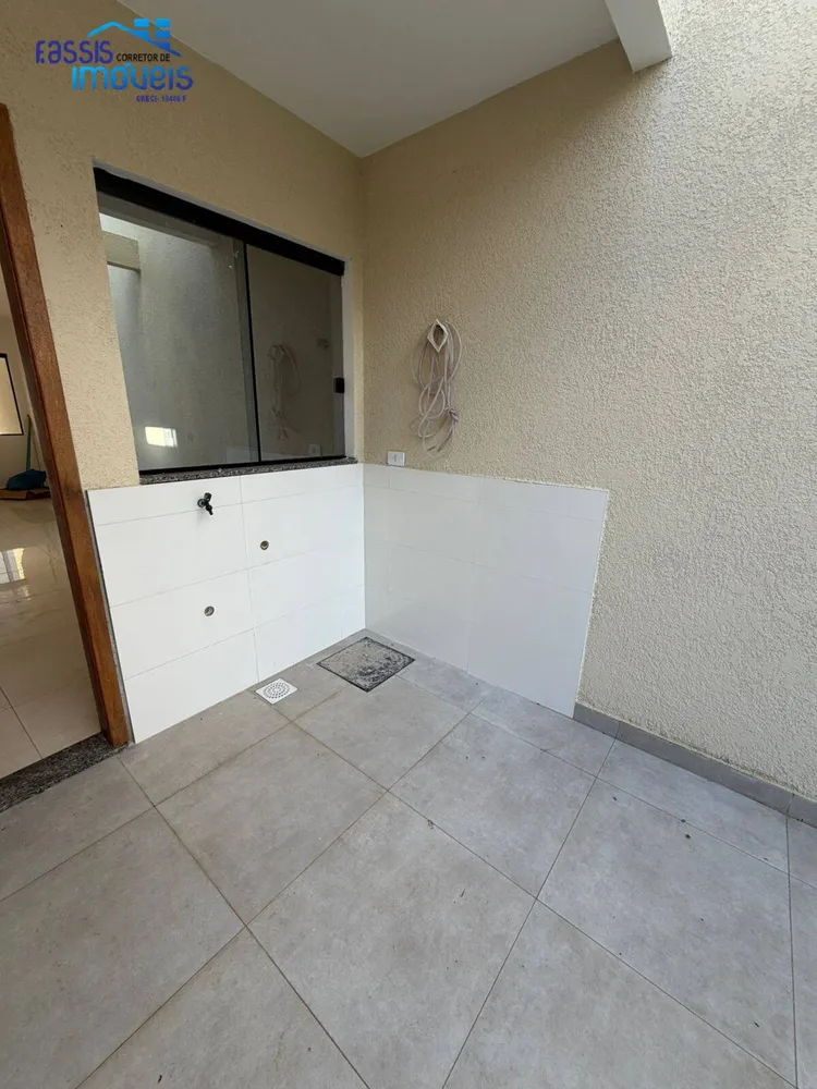 Casa, 3 quartos, 64 m² - Foto 1