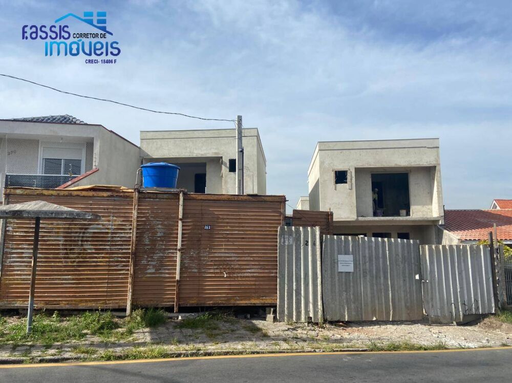 Casa à venda com 3 quartos, 110m² - Foto 4
