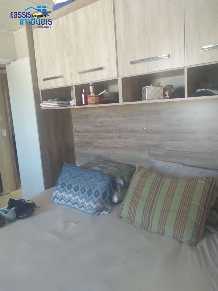 Casa à venda com 3 quartos, 360m² - Foto 7