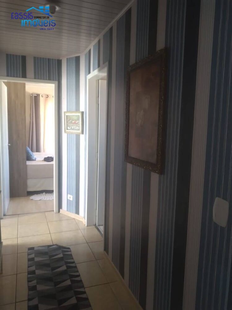 Casa à venda com 3 quartos, 360m² - Foto 3