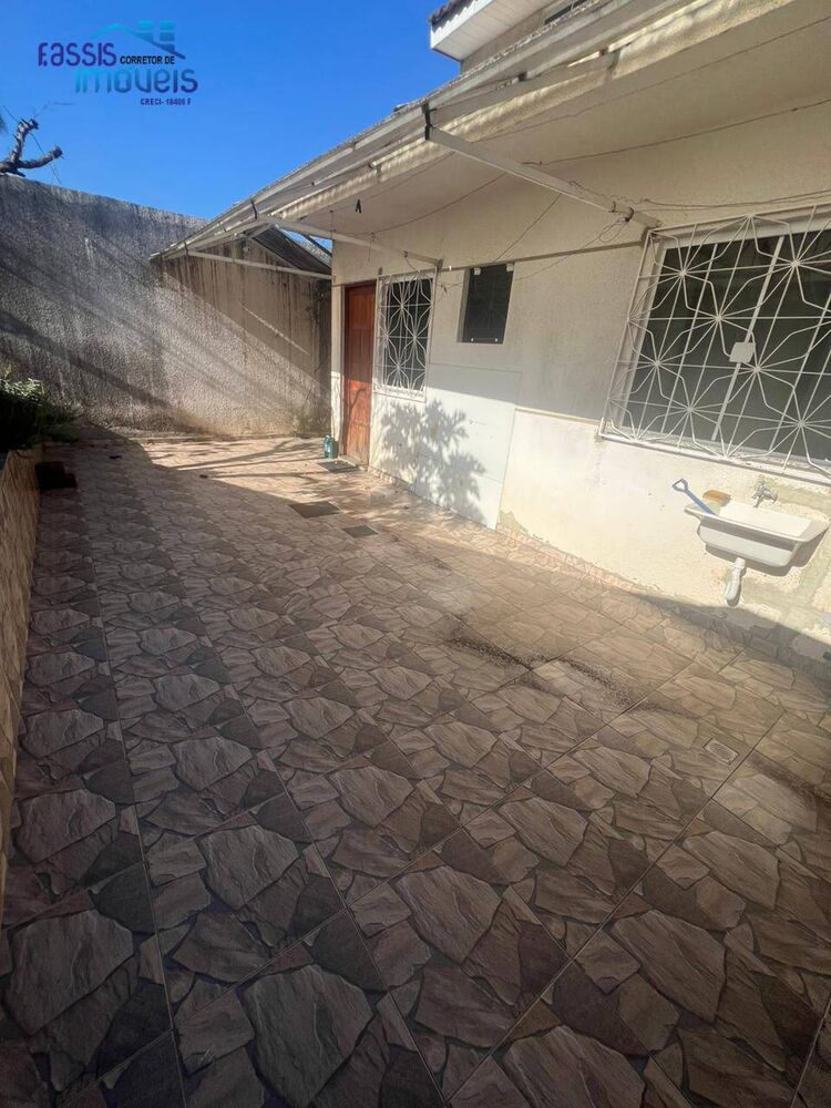 Casa à venda com 2 quartos, 72m² - Foto 7
