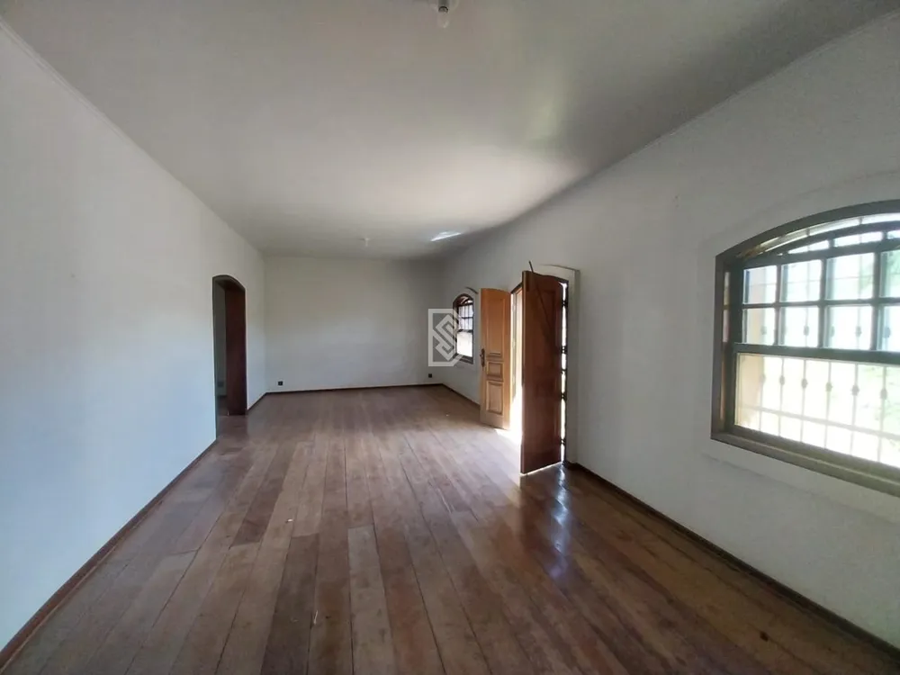 Casa, 3 quartos, 380 m² - Foto 2