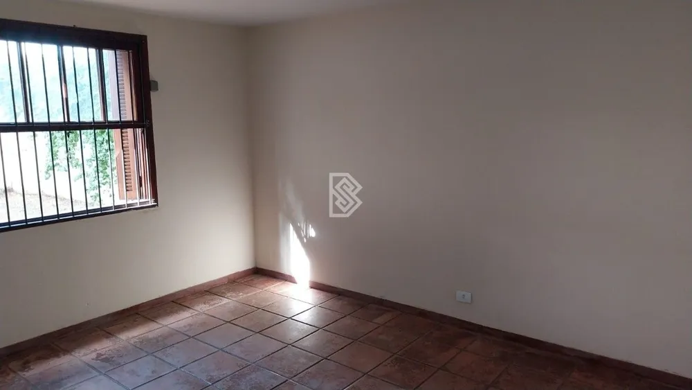 Casa, 6 quartos, 307 m² - Foto 2
