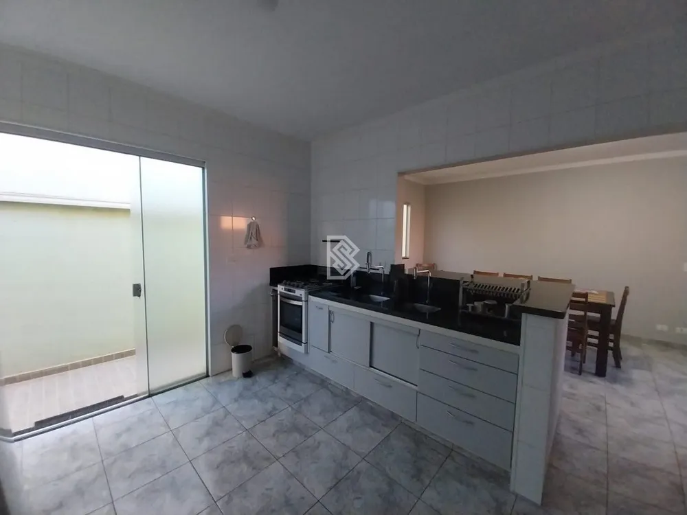 Casa, 3 quartos, 202 m² - Foto 7