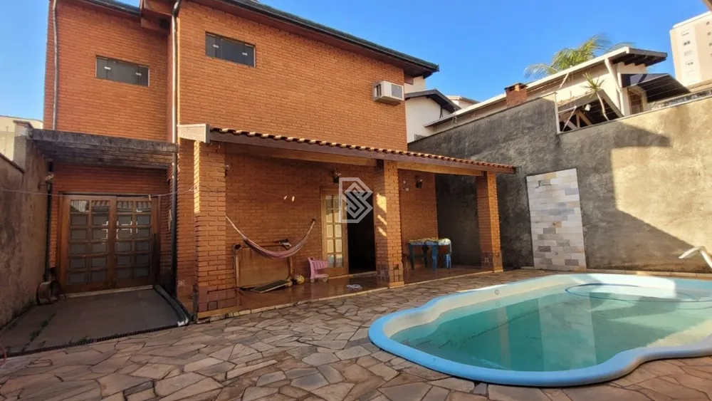 Casa, 3 quartos, 340 m² - Foto 2