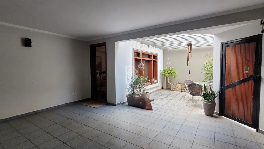 Casa, 3 quartos, 181 m² - Foto 1