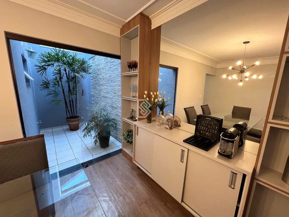 Casa, 3 quartos, 160 m² - Foto 2