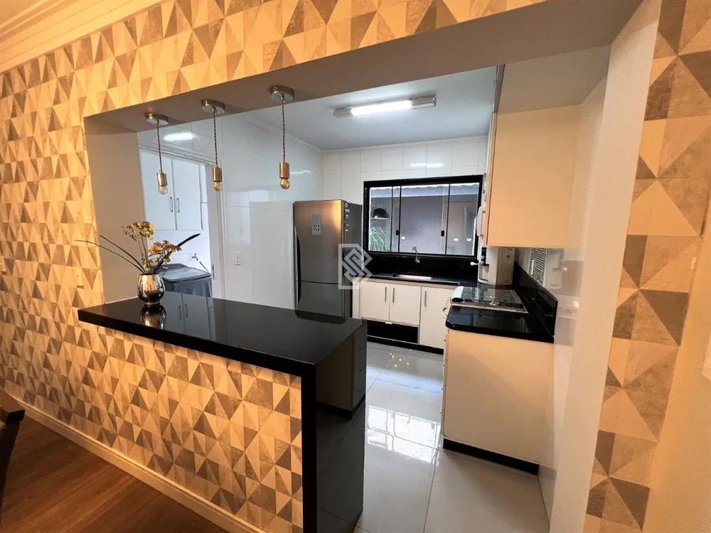 Casa, 3 quartos, 160 m² - Foto 1
