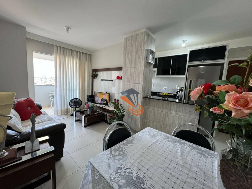 Apartamento, 2 quartos, 60 m² - Foto 2