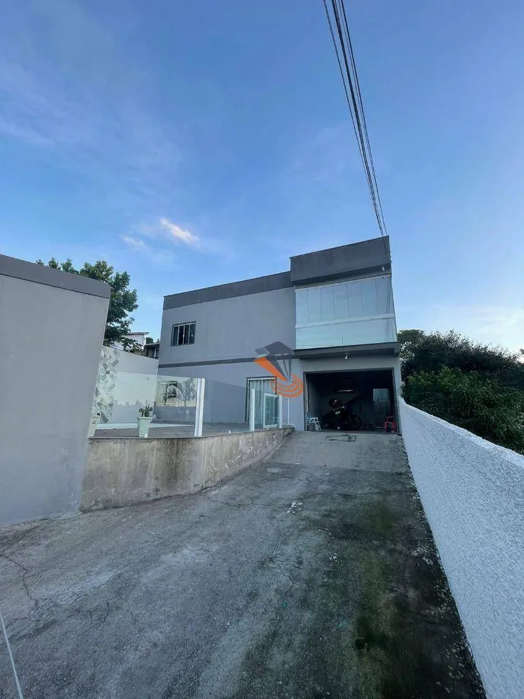 Casa, 5 quartos, 218 m² - Foto 4