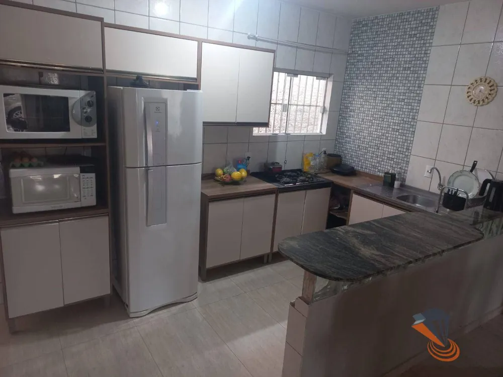 Casa, 3 quartos, 130 m² - Foto 3