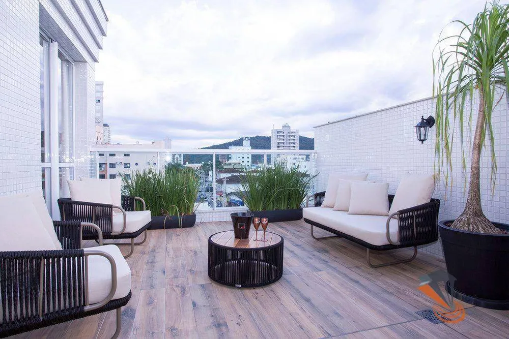 Apartamento, 3 quartos, 133 m² - Foto 3