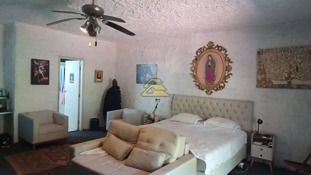 Casa, 5 quartos, 1386 m² - Foto 2
