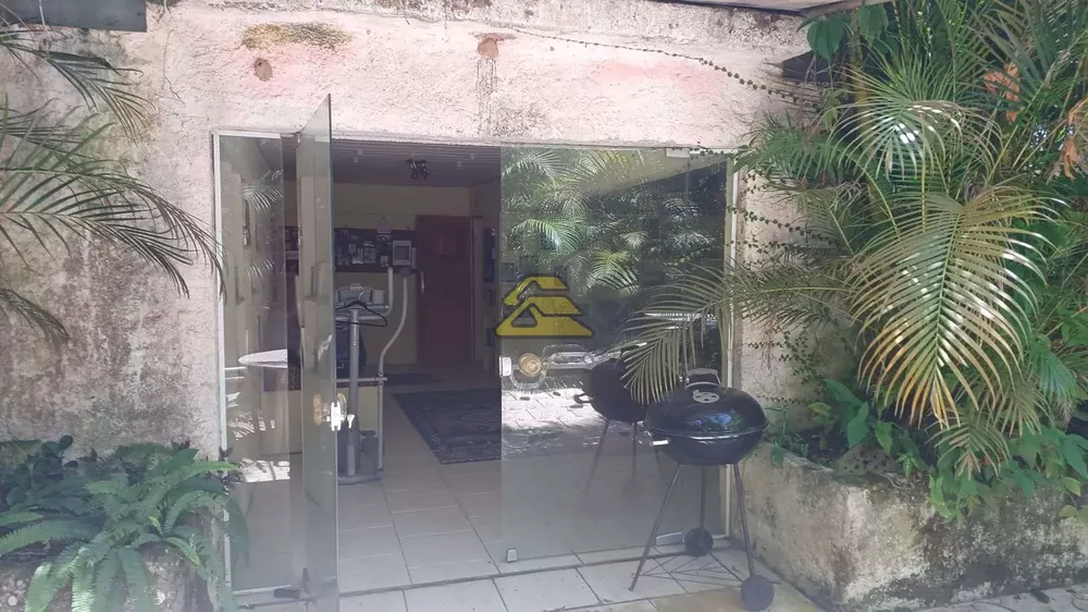 Casa, 5 quartos, 1386 m² - Foto 32